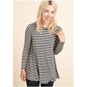 Matilda Jane Gray Pink Stripe Tunic Once Upon a Kettle Tee Womens Size Small